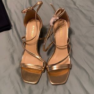 Bamboo block heeled shoes. Gold. Size 6 1/2